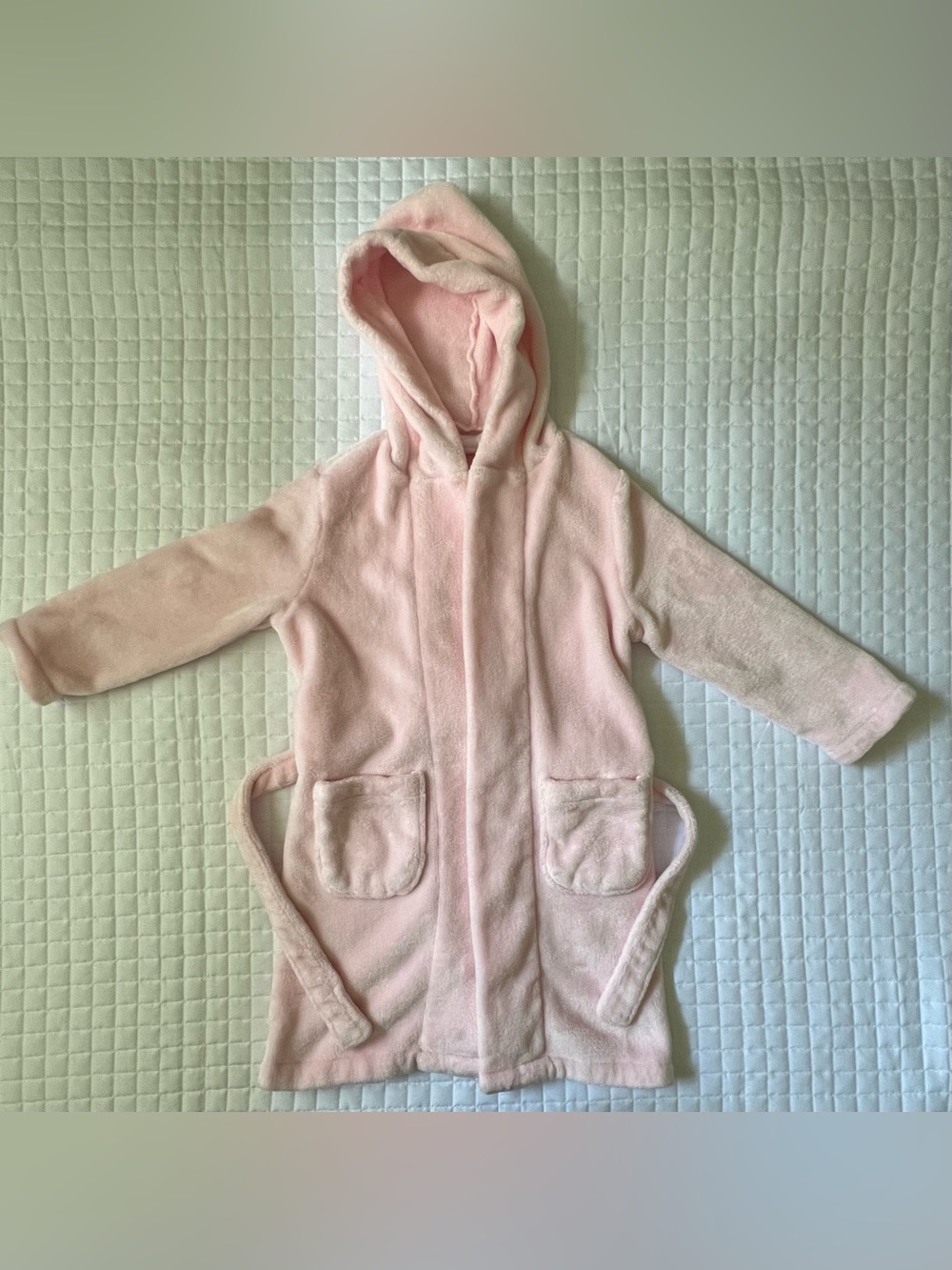 Pottery Barn Kids Light Pink Hooded Fleece Robe - Size 4-6